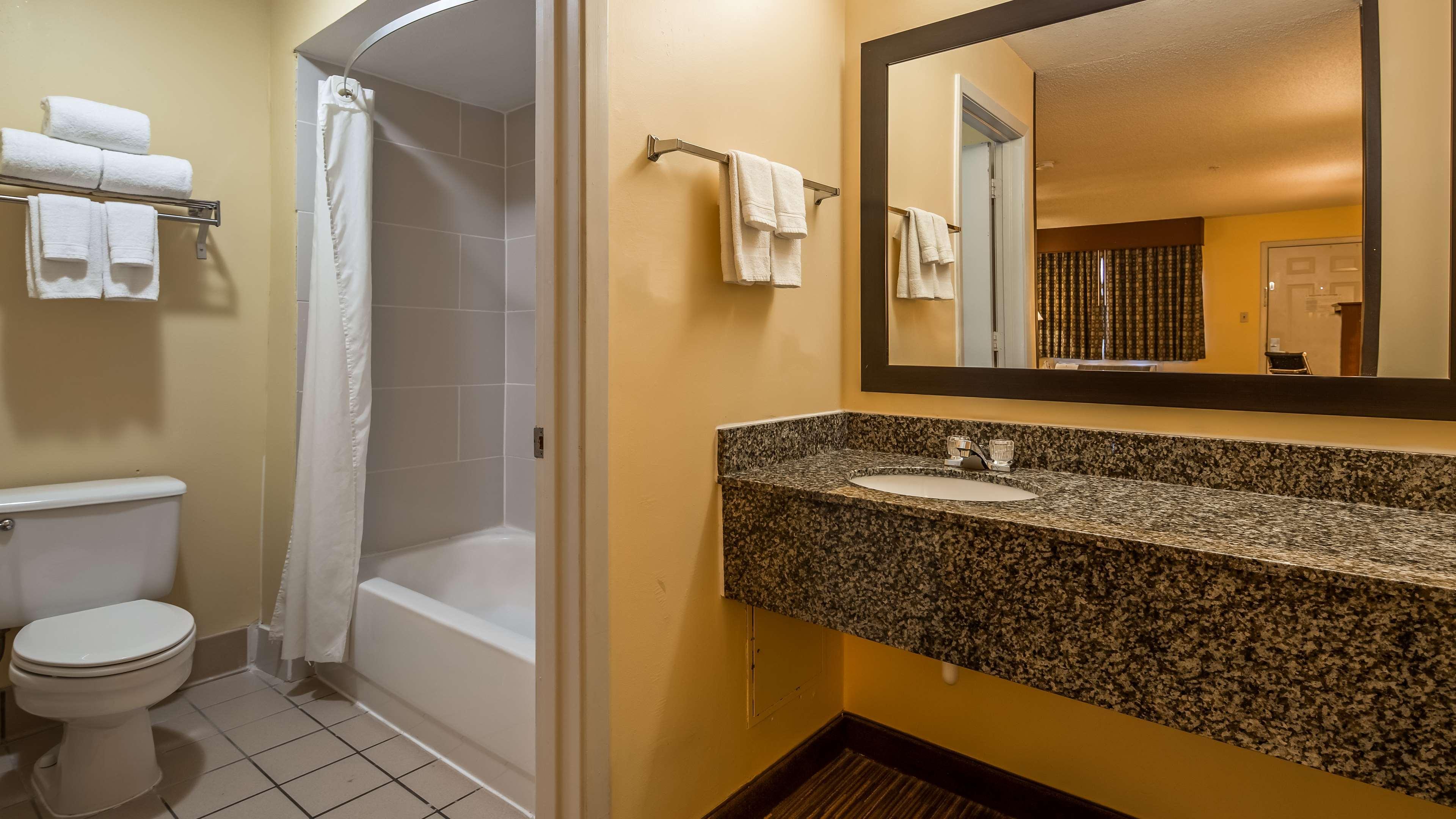 Days Inn By Wyndham Round Rock Esterno foto