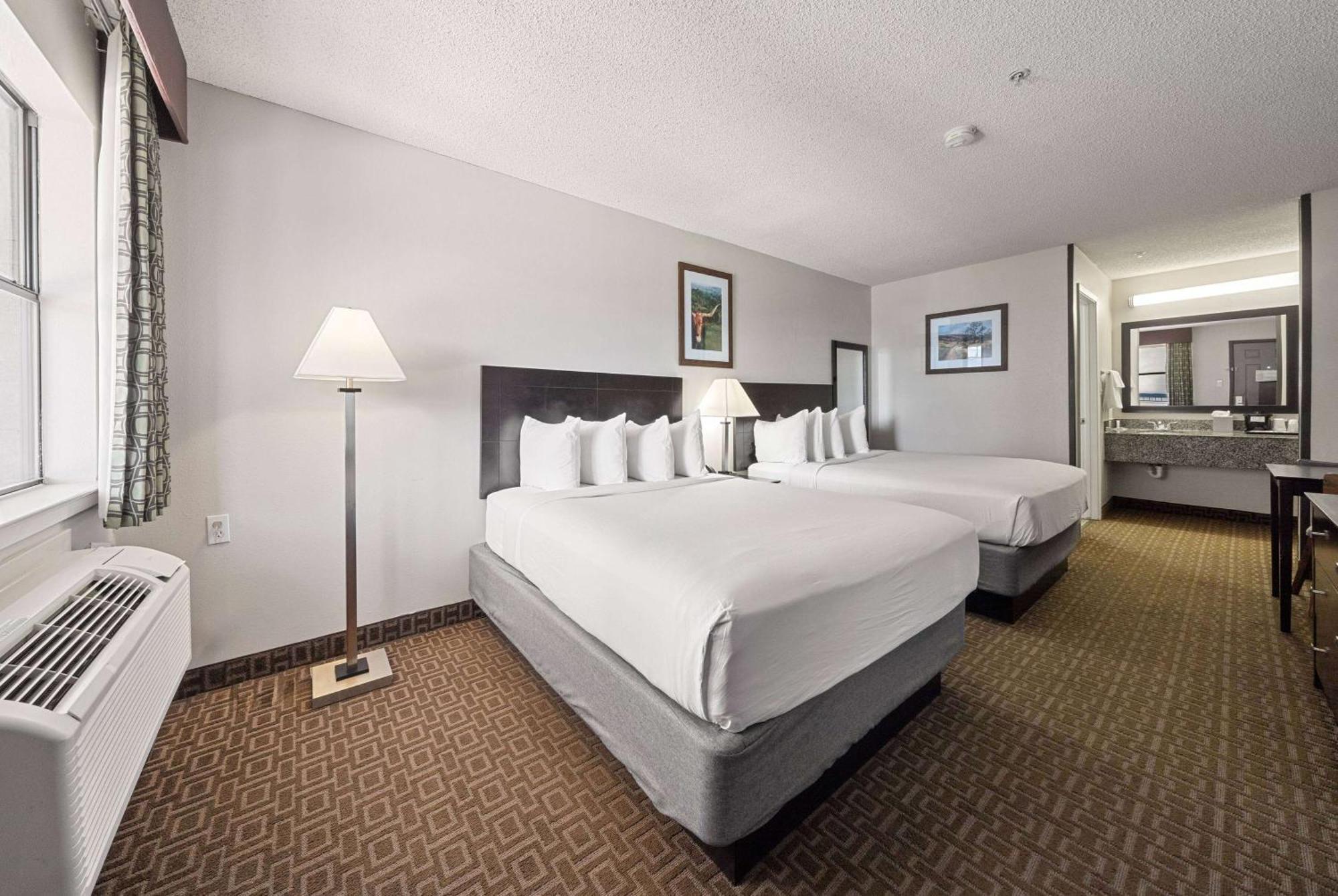 Days Inn By Wyndham Round Rock Esterno foto