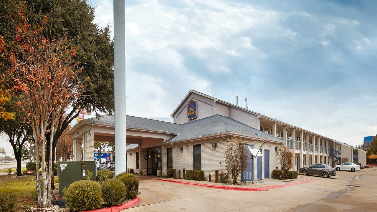 Days Inn By Wyndham Round Rock Esterno foto